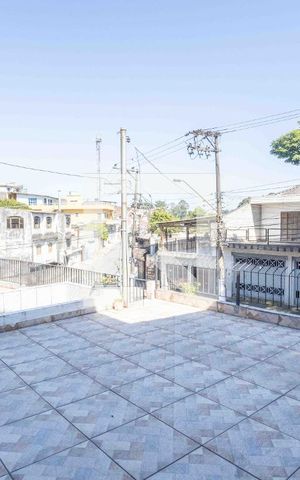 Casa à venda com 154m², 2 quartos e 4 vagasSacada