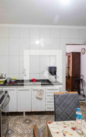 Casa à venda com 80m², 3 quartos e sem vagaCozinha