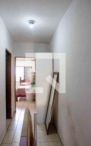 Casa à venda com 80m², 3 quartos e sem vagaÁrea comum
