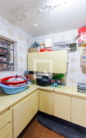 Casa à venda com 260m², 4 quartos e 4 vagas Casa à venda com 260m², 4 quartos e 4 vagasQuarto de Serviço