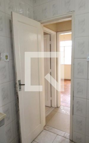 Apartamento à venda com 130m², 2 quartos e sem vagaBanheiro