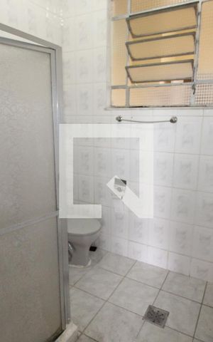 Apartamento à venda com 130m², 2 quartos e sem vagaBanheiro
