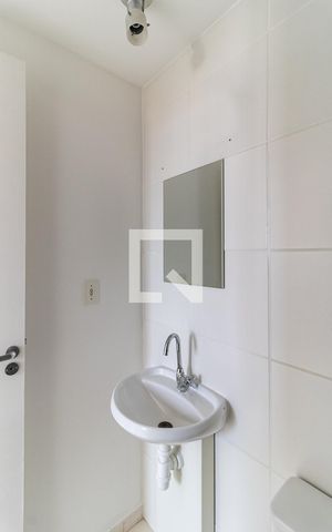 Apartamento para alugar com 50m², 2 quartos e 1 vaga Apartamento para alugar com 50m², 2 quartos e 1 vagaBanheiro da Suíte