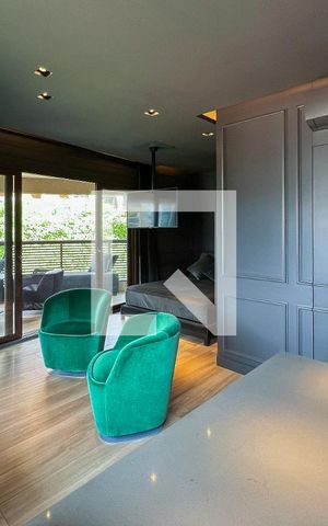 Studio à venda com 42m², 1 quarto e 1 vaga Studio à venda com 42m², 1 quarto e 1 vagaStudio