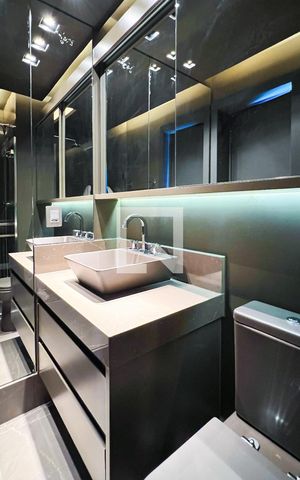 Studio à venda com 42m², 1 quarto e 1 vaga Studio à venda com 42m², 1 quarto e 1 vagaBanheiro