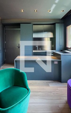Studio à venda com 42m², 1 quarto e 1 vaga Studio à venda com 42m², 1 quarto e 1 vagaStudio
