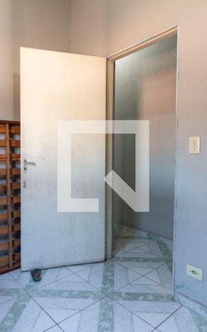 Casa à venda com 138m², 4 quartos e 1 vaga Casa à venda com 138m², 4 quartos e 1 vagaCasa 2