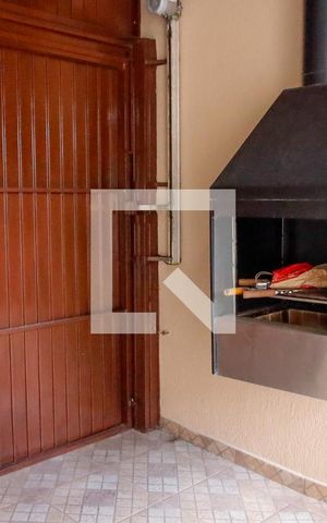 Casa para alugar com 263m², 3 quartos e 4 vagas Casa para alugar com 263m², 3 quartos e 4 vagasÁrea comum
