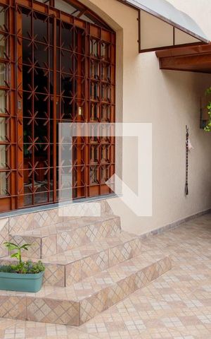 Casa para alugar com 263m², 3 quartos e 4 vagas Casa para alugar com 263m², 3 quartos e 4 vagasÁrea comum