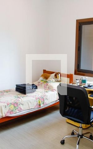 Casa para alugar com 263m², 3 quartos e 4 vagas Casa para alugar com 263m², 3 quartos e 4 vagasSuíte 1