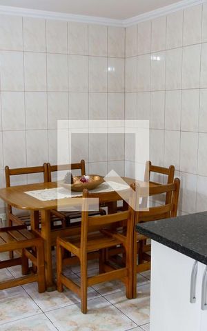 Casa para alugar com 263m², 3 quartos e 4 vagas Casa para alugar com 263m², 3 quartos e 4 vagasCozinha