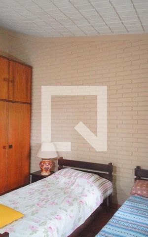 Casa à venda com 375m², 4 quartos e 2 vagasQuarto 3