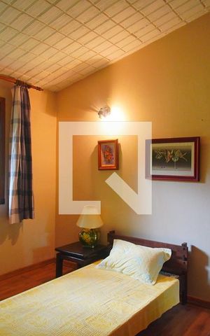 Casa à venda com 375m², 4 quartos e 2 vagasQuarto 1