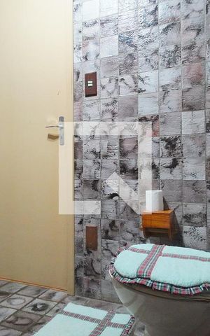 Casa à venda com 375m², 4 quartos e 2 vagasBanheiro 2