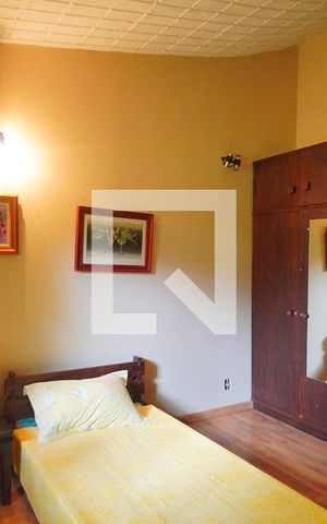 Casa à venda com 375m², 4 quartos e 2 vagasQuarto 1