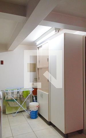 Casa à venda com 375m², 4 quartos e 2 vagasÁrea de Serviço