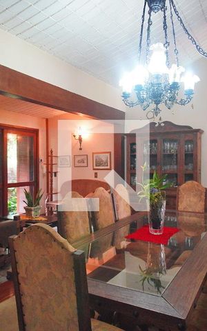 Casa à venda com 375m², 4 quartos e 2 vagasSala de Jantar 1