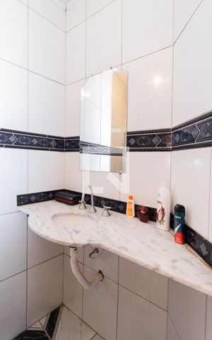 Casa à venda com 140m², 2 quartos e 1 vagaBanheiro da Suíte
