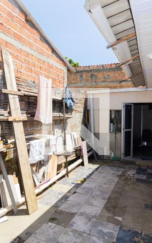 Casa à venda com 140m², 2 quartos e 1 vagaQuintal