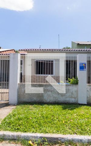 Casa à venda com 140m², 2 quartos e 1 vagaFachada