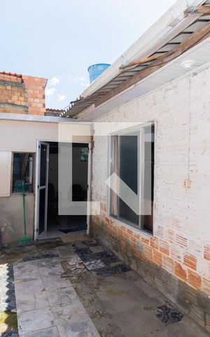 Casa à venda com 140m², 2 quartos e 1 vagaQuintal