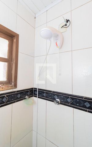 Casa à venda com 140m², 2 quartos e 1 vagaBanheiro da Suíte