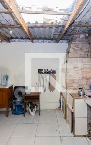 Casa à venda com 140m², 2 quartos e 1 vagaQuarto  -Vista