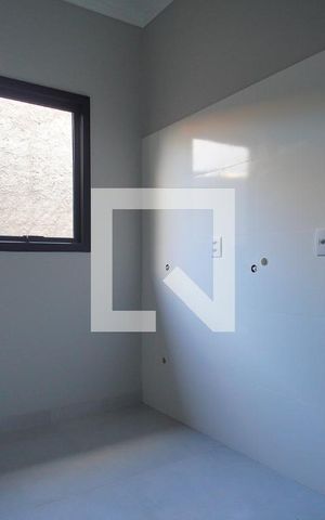 Casa à venda com 104m², 2 quartos e 1 vaga Casa à venda com 104m², 2 quartos e 1 vagaÁrea de Serviço