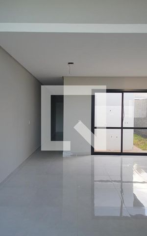 Casa à venda com 104m², 2 quartos e 1 vaga Casa à venda com 104m², 2 quartos e 1 vagaSala