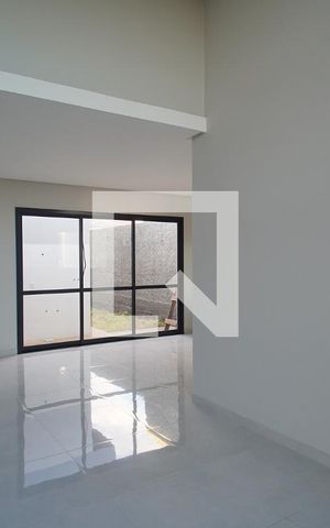 Casa à venda com 104m², 2 quartos e 1 vaga Casa à venda com 104m², 2 quartos e 1 vagaSala
