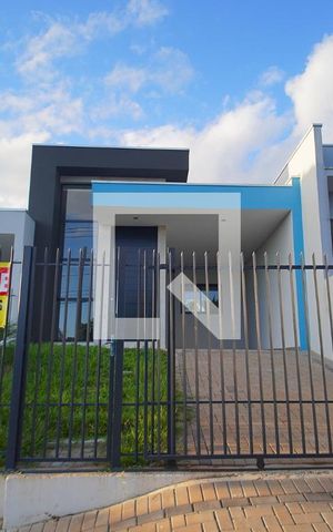Casa à venda com 104m², 2 quartos e 1 vaga Casa à venda com 104m², 2 quartos e 1 vagaFachada