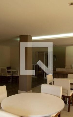 Apartamento à venda com 58m², 2 quartos e 1 vaga