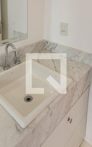 Apartamento à venda com 166m², 3 quartos e 2 vagas Apartamento à venda com 166m², 3 quartos e 2 vagasBanheiro da Suíte 2