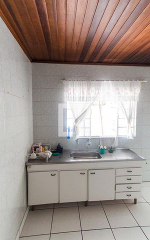 Casa à venda com 160m², 5 quartos e 2 vagasCasa 1 - Cozinha 