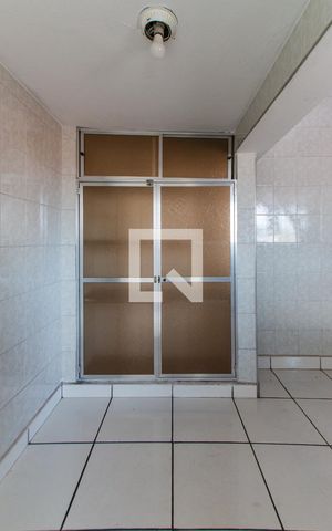 Casa à venda com 160m², 5 quartos e 2 vagasCasa 1 - Cozinha 