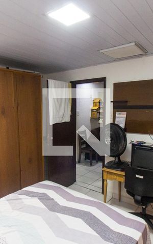 Casa à venda com 160m², 5 quartos e 2 vagasCasa 2 - Quarto 1  
