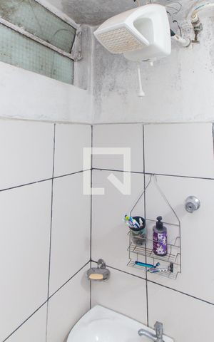 Casa à venda com 160m², 5 quartos e 2 vagasCasa 3 - Banheiro  