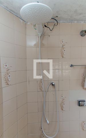 Casa à venda com 160m², 5 quartos e 2 vagasCasa 1 - Banheiro  