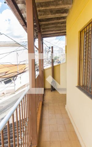 Casa à venda com 160m², 5 quartos e 2 vagasCasa 1 - Varanda da Sala  