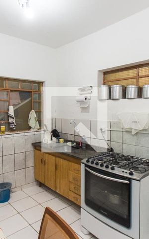 Casa à venda com 160m², 5 quartos e 2 vagasCasa 3 - Cozinha  