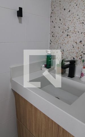 Apartamento à venda com 27m², 1 quarto e sem vagaPia do banheiro