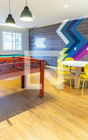 Apartamento para alugar com 50m², 2 quartos e 1 vaga Apartamento para alugar com 50m², 2 quartos e 1 vagaÁrea comum -Salão de jogos
