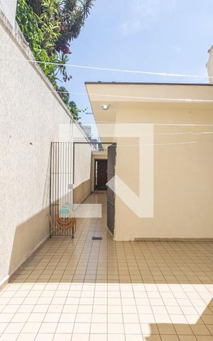 Casa para alugar com 240m², 3 quartos e 4 vagas Casa para alugar com 240m², 3 quartos e 4 vagasÁrea comum