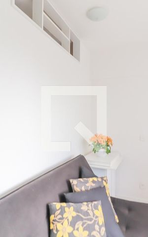 Studio à venda com 48m², 1 quarto e 1 vaga Studio à venda com 48m², 1 quarto e 1 vagaSala