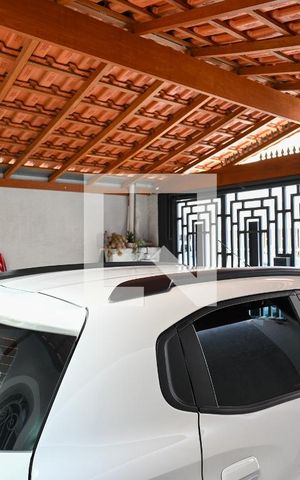 Casa à venda com 97m², 3 quartos e 2 vagas Casa à venda com 97m², 3 quartos e 2 vagasGaragem