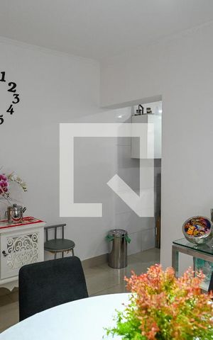 Casa à venda com 97m², 3 quartos e 2 vagas Casa à venda com 97m², 3 quartos e 2 vagasSala de Jantar