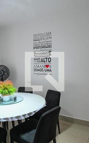 Casa à venda com 97m², 3 quartos e 2 vagas Casa à venda com 97m², 3 quartos e 2 vagasSala de Jantar