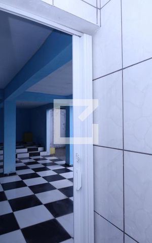 Casa para alugar com 213m², 3 quartos e 2 vagasBanheiro 3