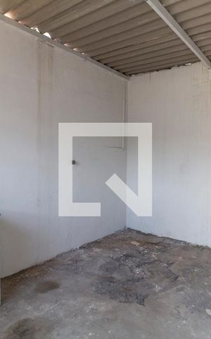 Casa à venda com 270m², 5 quartos e 2 vagas Casa à venda com 270m², 5 quartos e 2 vagasÁrea de serviço