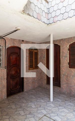 Casa à venda com 270m², 5 quartos e 2 vagas Casa à venda com 270m², 5 quartos e 2 vagasÁrea comum